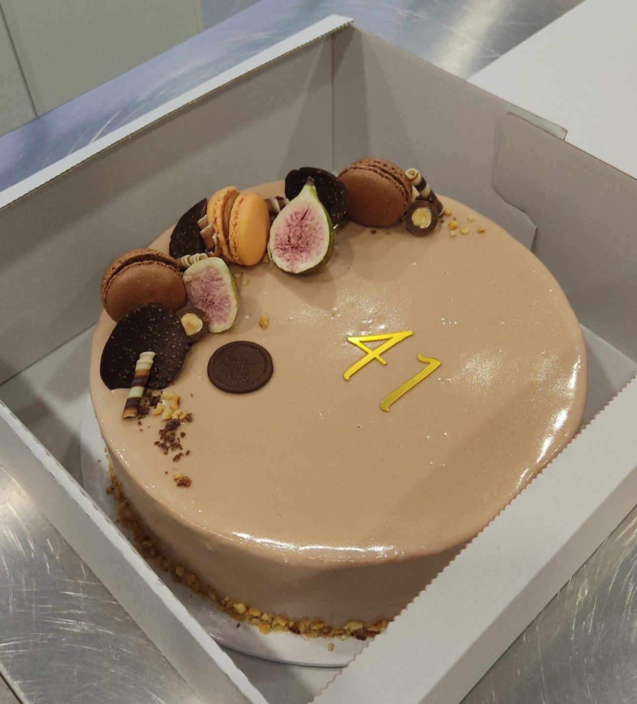 Moderna Torta 41 Figa, Rojstni dan, kupiti online