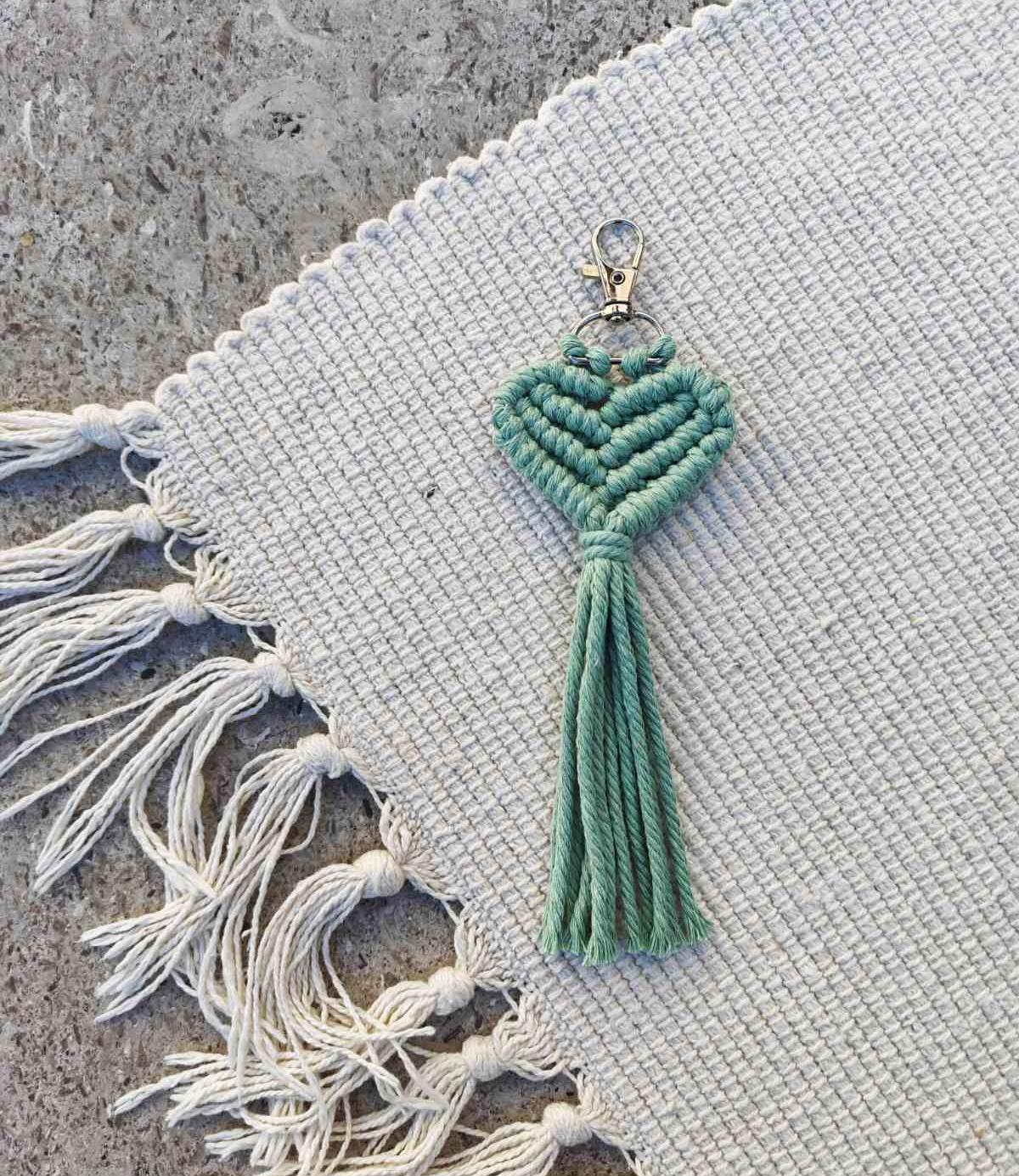 Obesek za ključe Srček, Darila in spominki, kupiti online