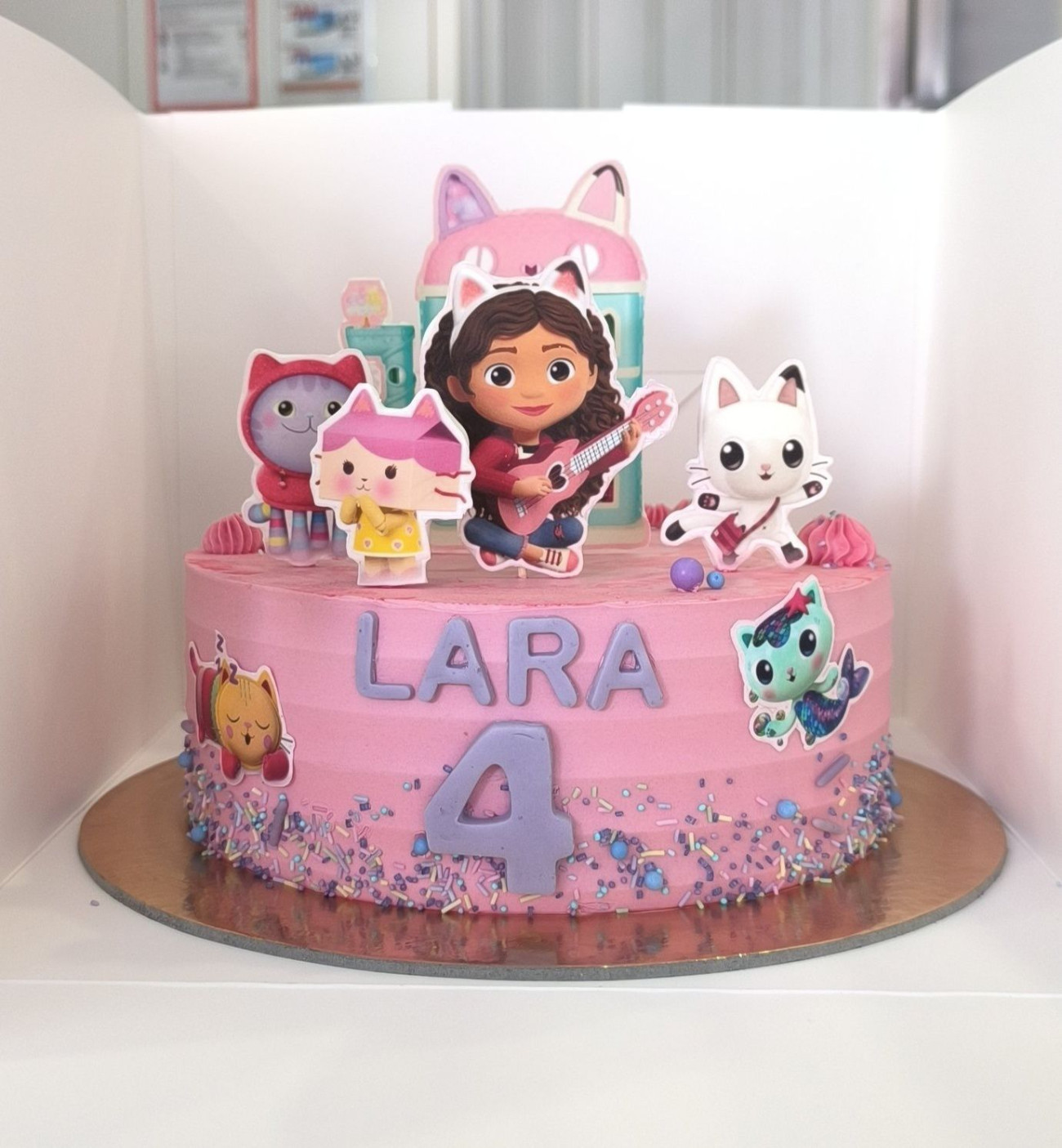 Kuchen Gabby's Dollhouse (Lara), Otroški rojstni dan, kupiti online