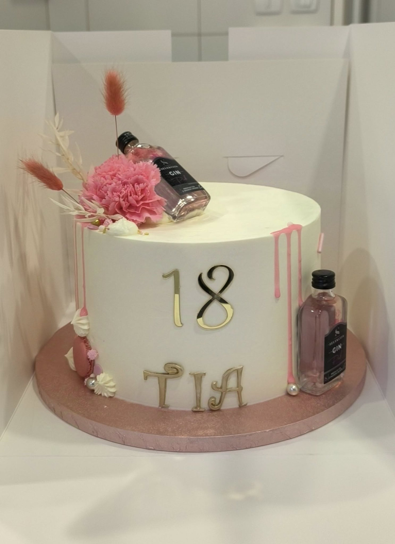 Torta Gin (Tia), Otroški rojstni dan, kupiti online