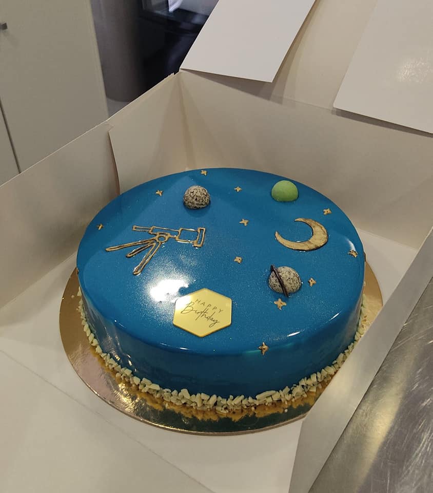 Moderna Kuchen Vesolje, Rojstni dan, kupiti online