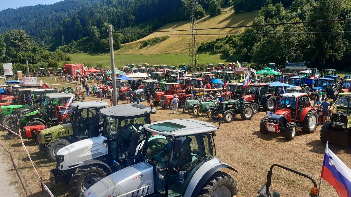 6. Traktor zbor | Другое | Žiri | События | Фото #1