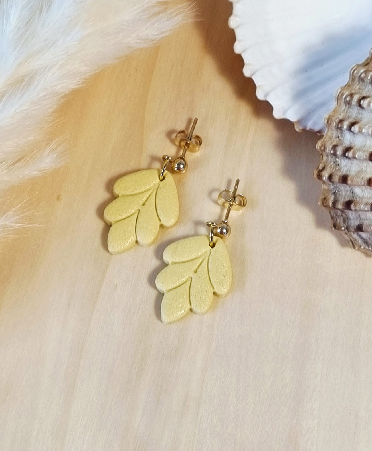 Uhani Bež listki, Uhani, kupiti online