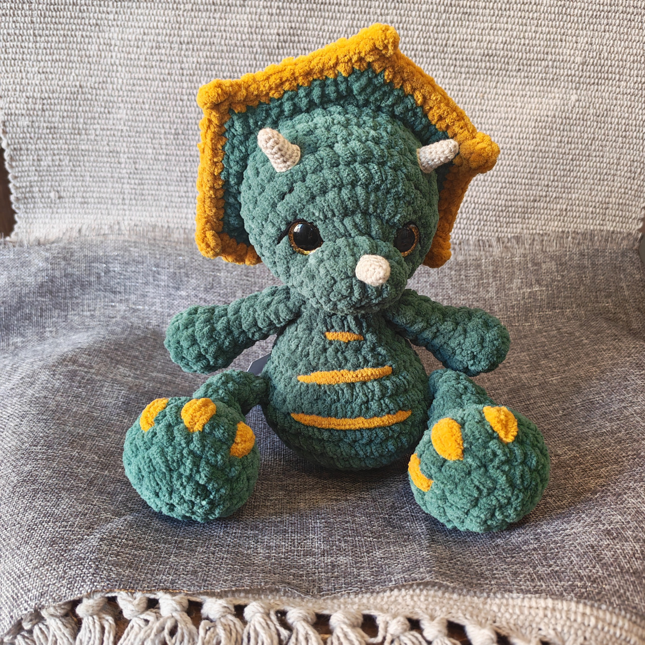 Dinozaver kvačkan, Giocattoli in blago za otroke, kupiti online