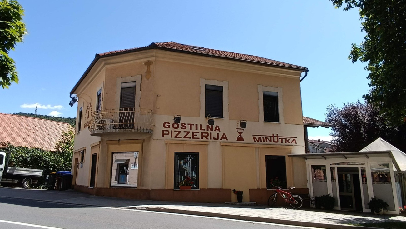 Pizzeria Minutka,   | Postumia | Slovenia | Foto #1
