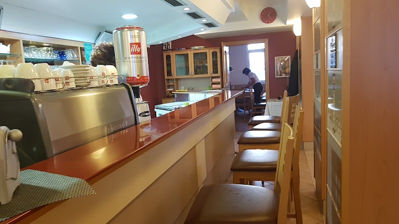 Chiosco Arkada,   | Velenje | Slovenia | Foto #1