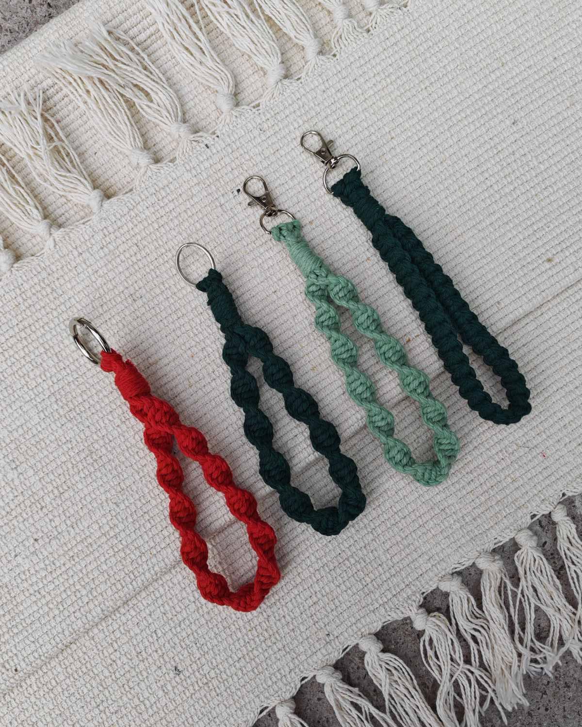 Obesek za ključe Zanka, Darila in spominki, kupiti online