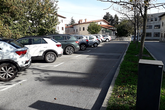 Parking lot pri sejmu |  Sežana |  Slovenia