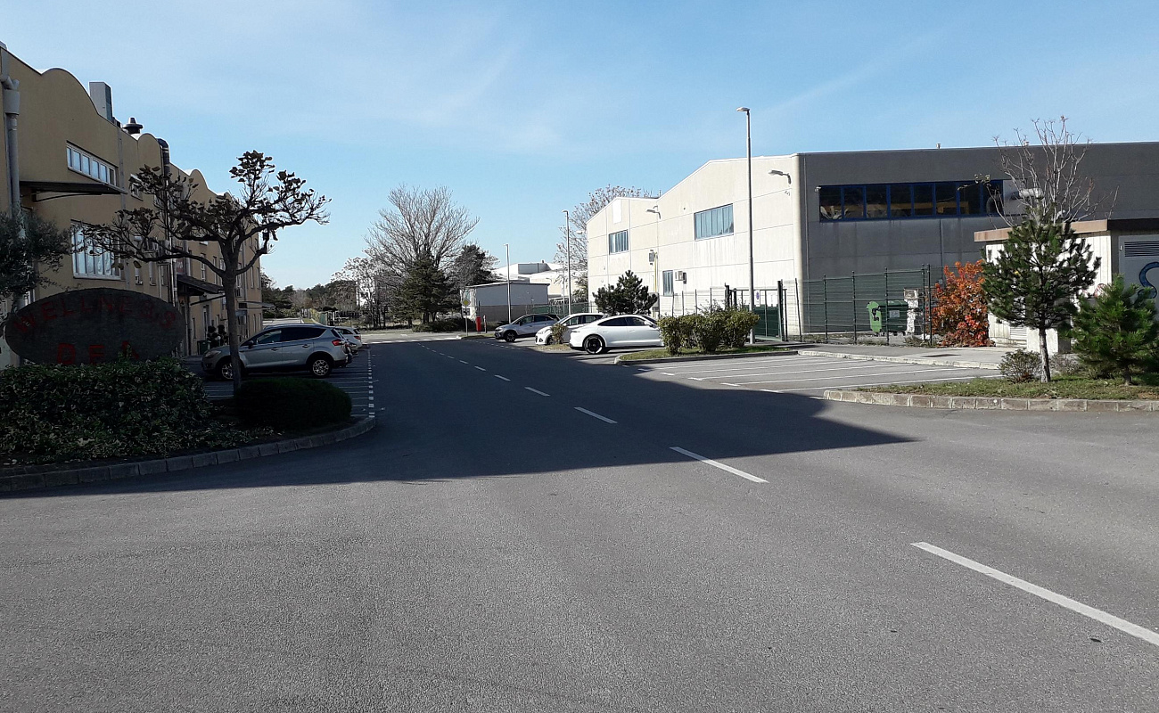 Парковка na Polane,   | Sežana | Словения | Фото #1