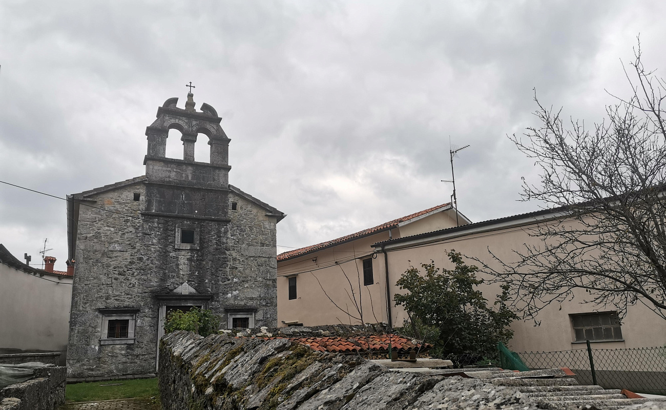 Cerkev svetega Jakoba,   | Povir | Slovenija | Slika #1