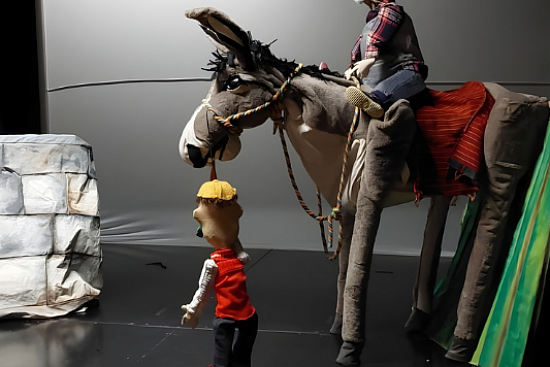 Vsem ljudem ne moreš ustreči – Theater Bičikleta |  Theater Preveri |  Horjul |  Veranstaltungen