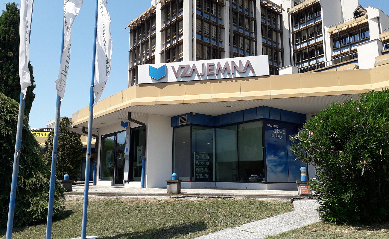 Zavarovalnica Vzajemna Poslovalnica,   | Koper | Slovenija | Slika #1