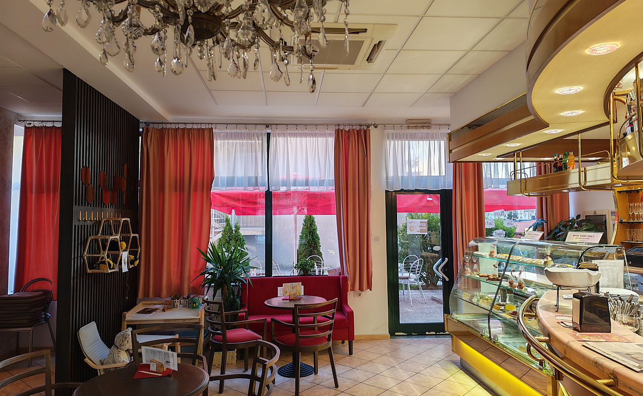 Konditorei in Café KLJUKEC Aurora,   | Divača | Slowenien | Foto #3
