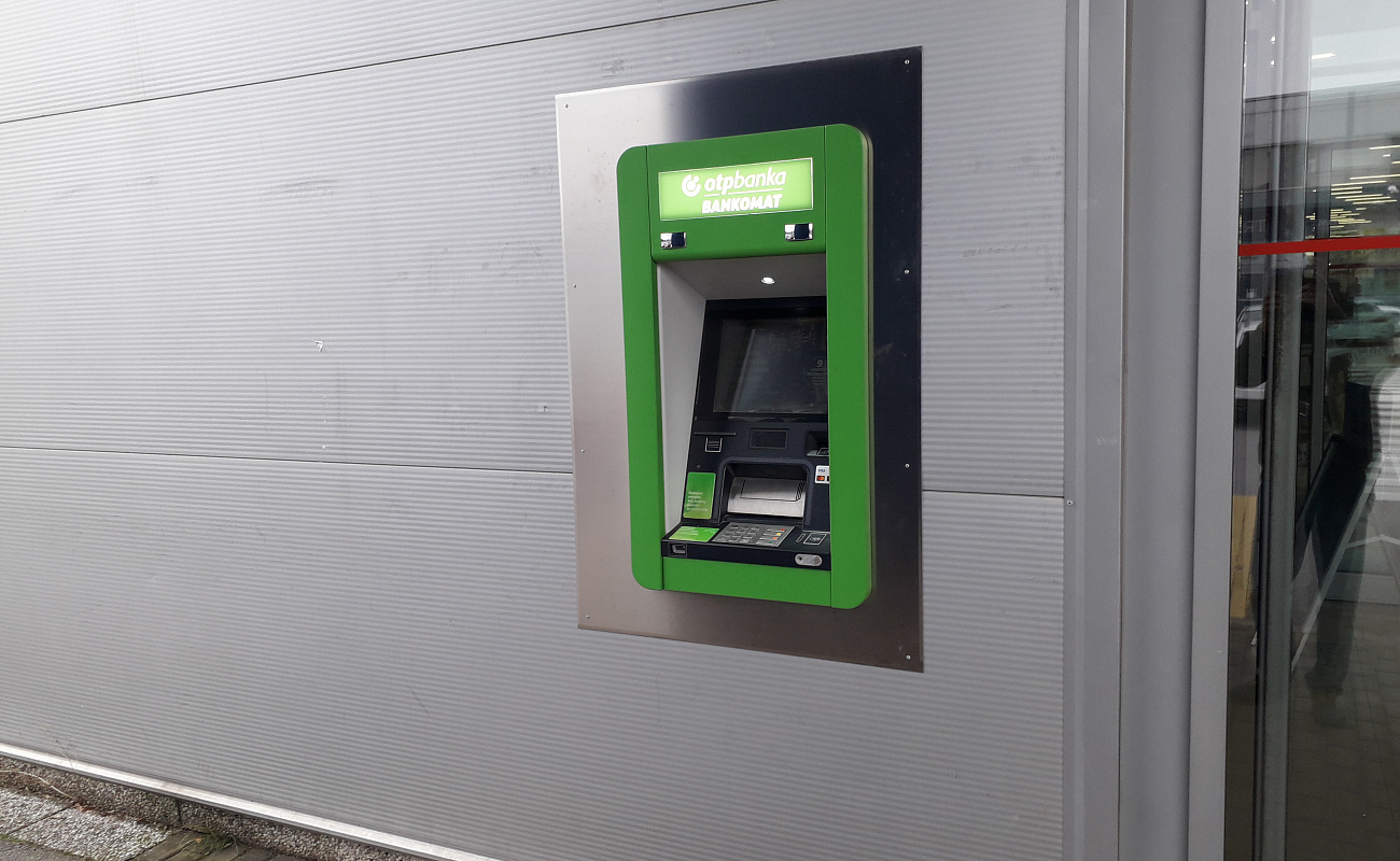 Банкомат Intesa Sanpaolo Bank,   | Sežana | Словения | Фото #1