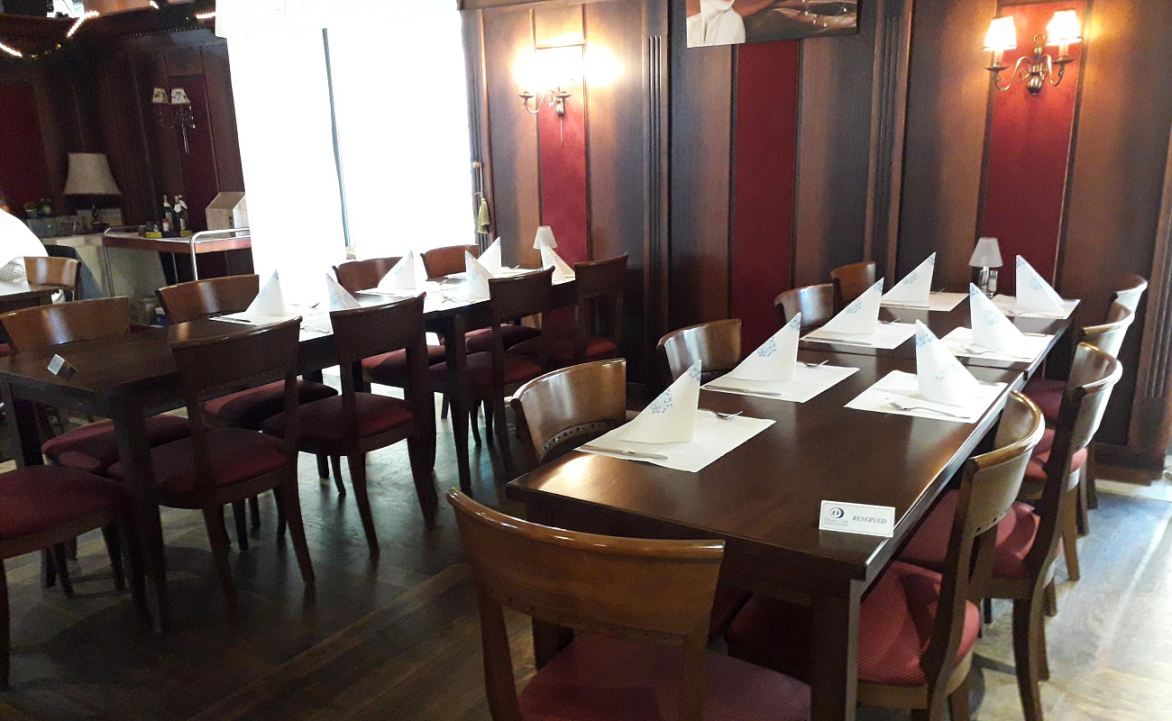 Bar Sarajevska pivnica,   | Sežana | Slovenija | Slika #1