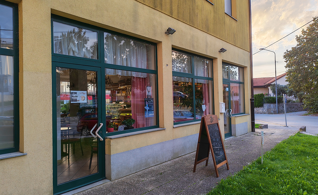 Konditorei in Café KLJUKEC Aurora,   | Divača | Slowenien | Foto #6