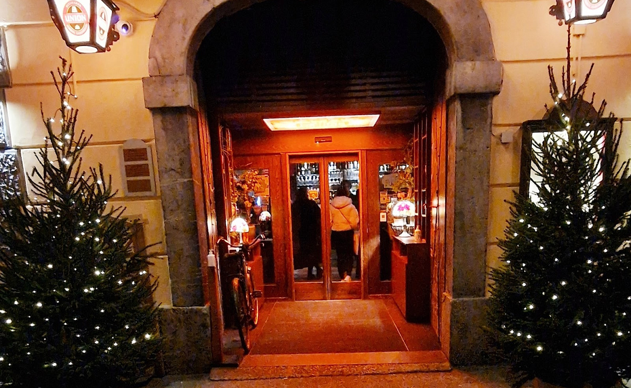 Pizzeria V,   | Lubiana | Slovenia | Foto #1