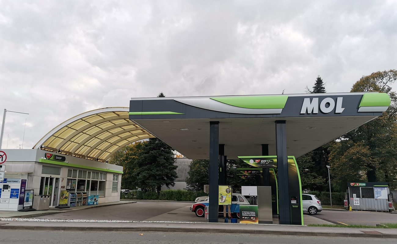 Tankstelle MOL,   | Sežana | Slowenien | Foto #1