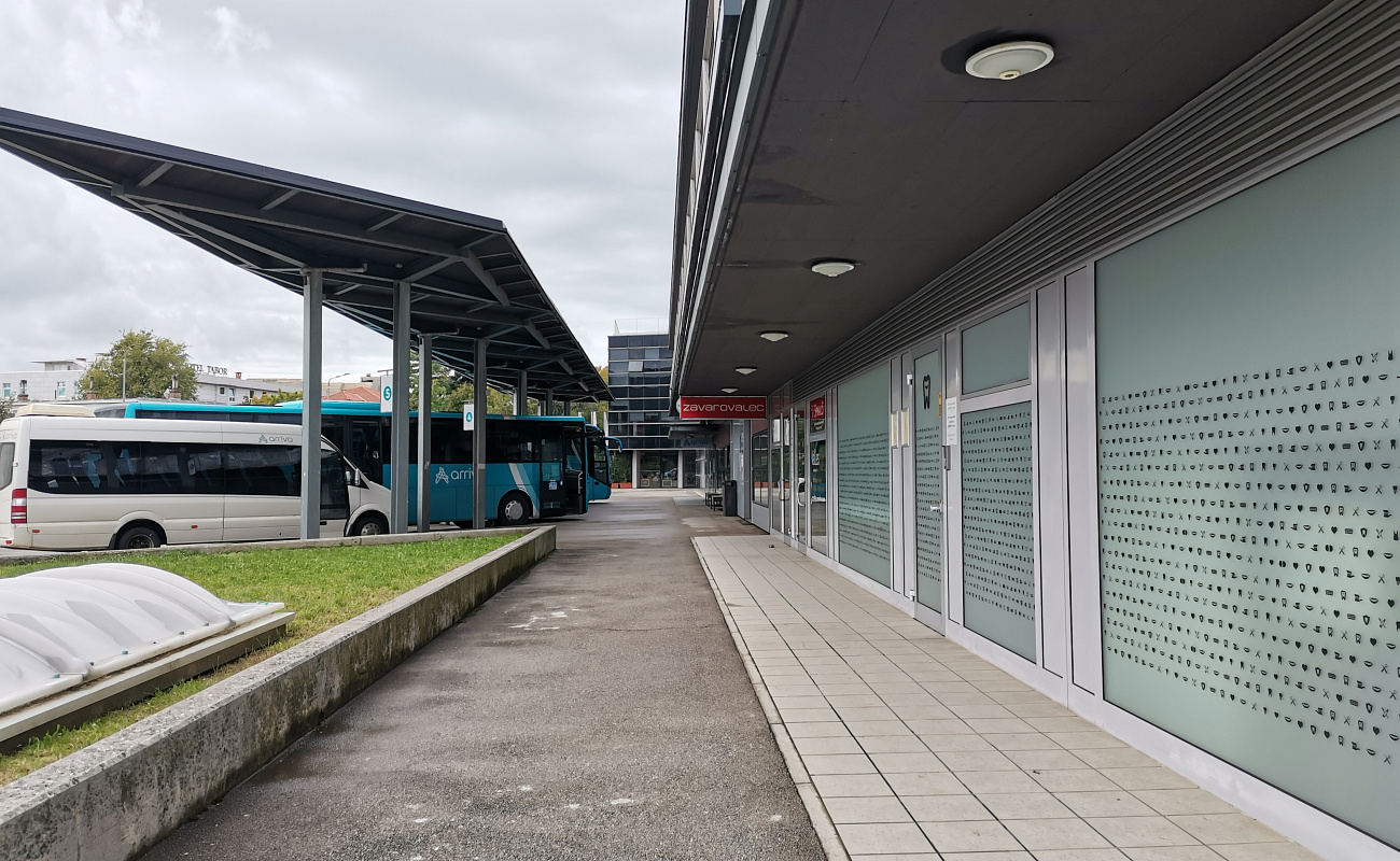 Avtobusna postaja,   | Sežana | Slovenija | Slika #2