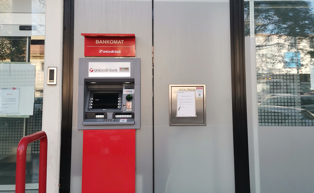 Банкомат UniCredit,   | Sežana | Словения | Фото #1