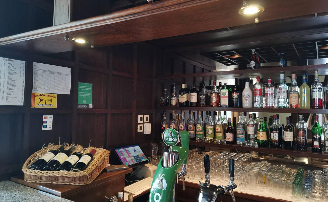 Bar Marjan,   | Dutovlje | Slovenija | Slika #3