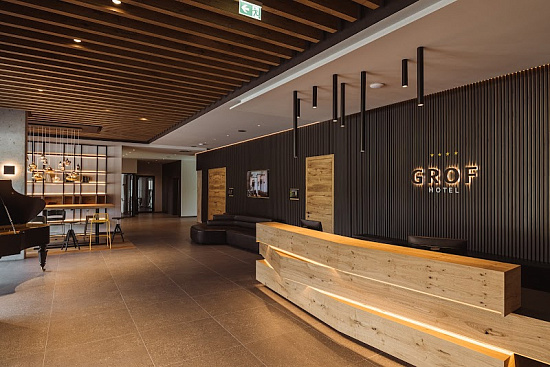 Традиционный ресторан GROF |  Vransko |  Словения