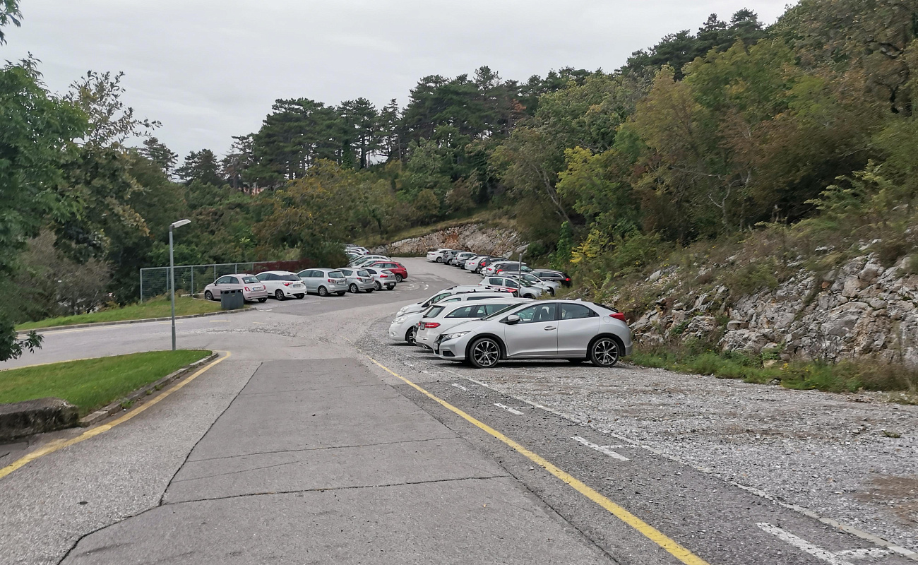 Parcheggio Bolnišnica,   | Sežana | Slovenia | Foto #1