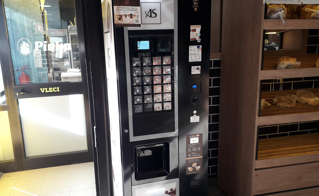 Aparat za kavo,   | Sežana | Словения | Фото #1