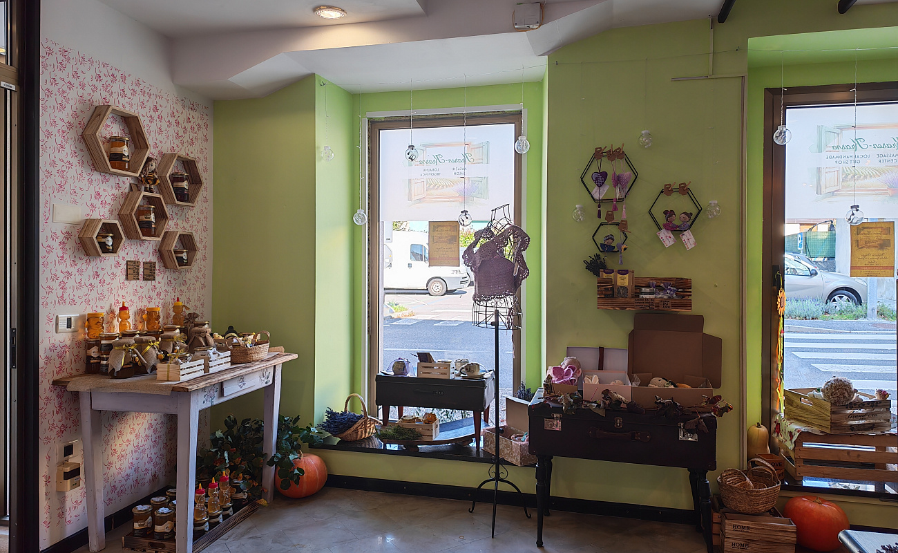 Store in Massage Salon Krasen-Krasna,   | Komen | Slovenia | Image #4