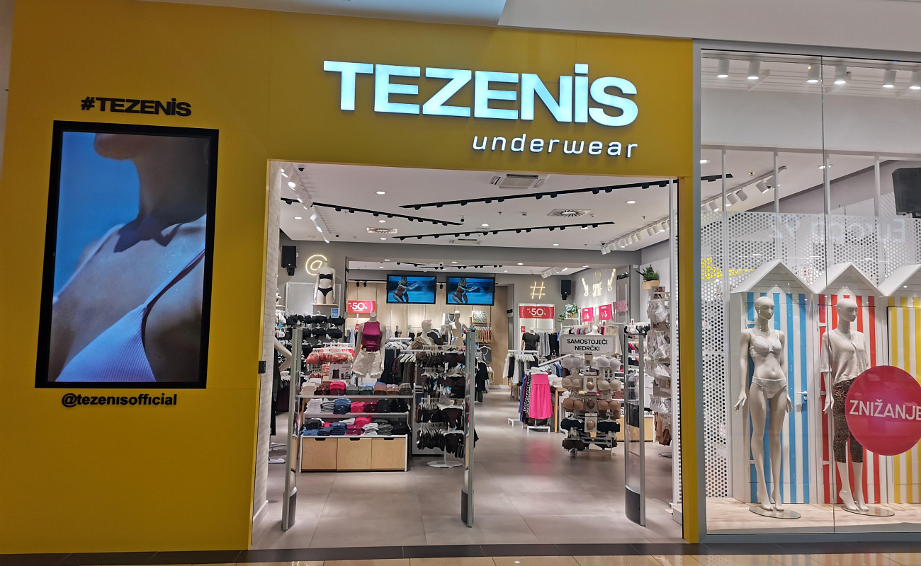 Tezenis,  Planet Koper | Koper | Slowenien | Foto #1