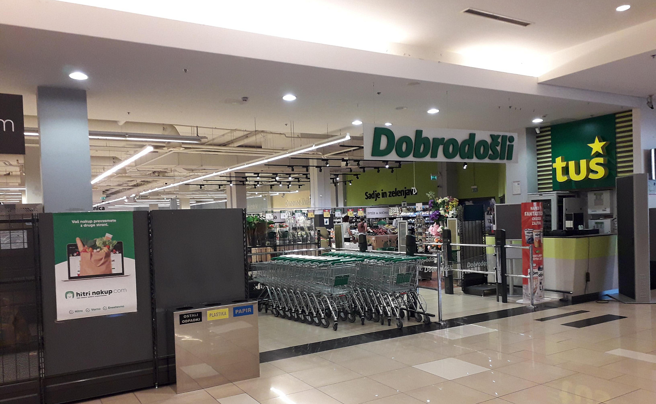 Tuš supermarket,  Planet Koper | Koper | Slowenien | Foto #2