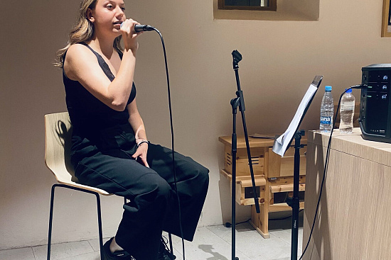 Vokalni večer pevcev šole Tjaše Fajdiga: Alan Terčelj, Olivia Šuligoj Lah, Anika Bitežnik,Kaja in Maša Zorn | Musik und Tanz | Ajdovščina | Veranstaltungen