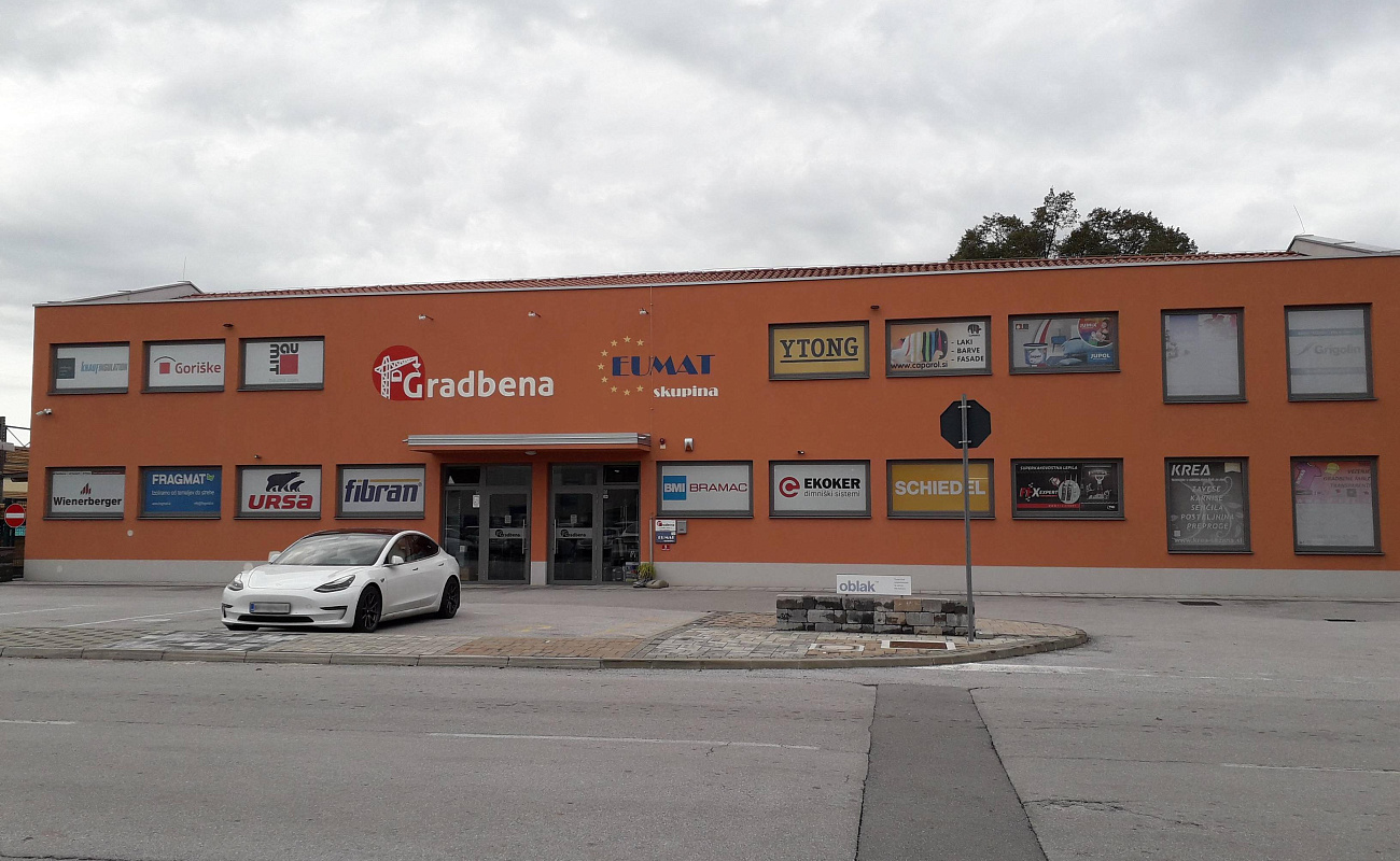 Gradbena trgovina,   | Sežana | Slowenien | Foto #1