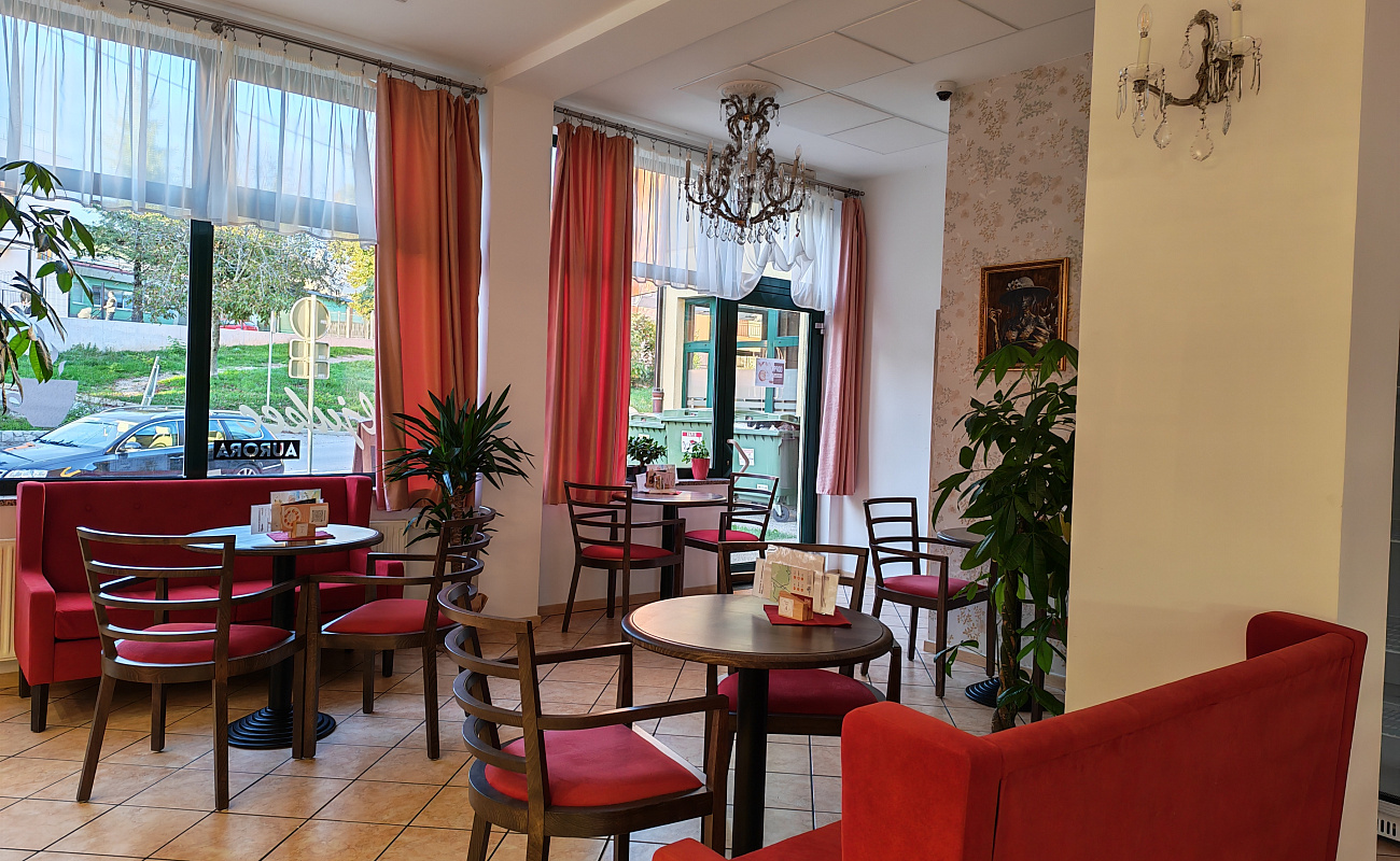 Konditorei in Café KLJUKEC Aurora,   | Divača | Slowenien | Foto #4