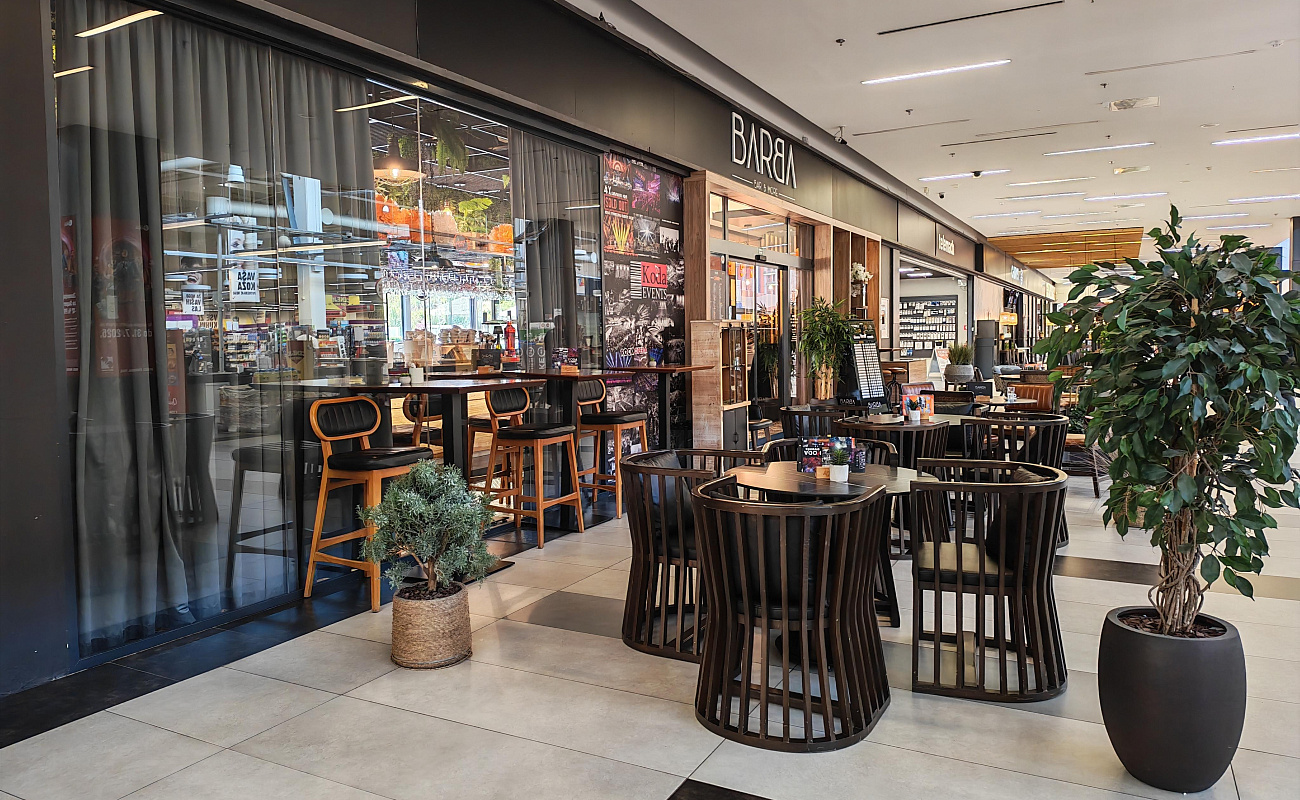 Bar Barba,  Supernova Mercator center Koper | Koper | Slowenien | Foto #4