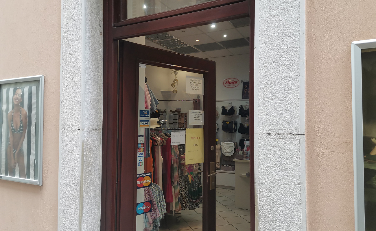 Geschäft z nogavicami Intimi,   | Koper | Slowenien | Foto #2
